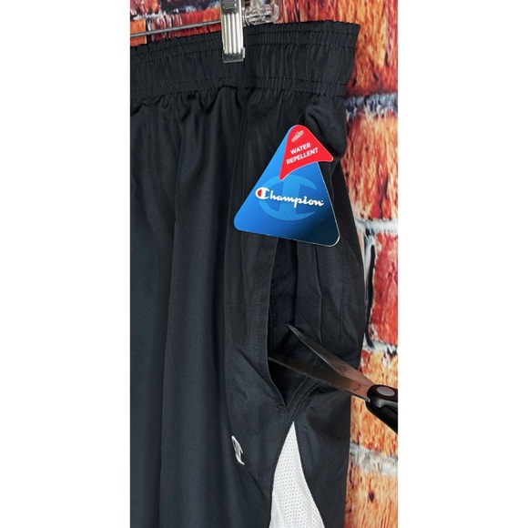 NWT Champion Swim Shorts Men’s Black Drawstring Mesh Lined Lightweight 2XL - Picture 3 of 6